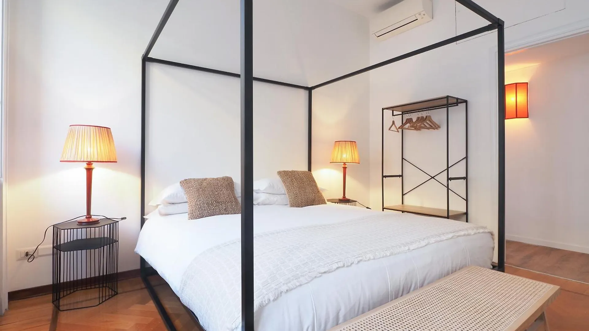 Homnest I Milano Duomo Penthouseアパートメント 0*, ミラノ イタリア